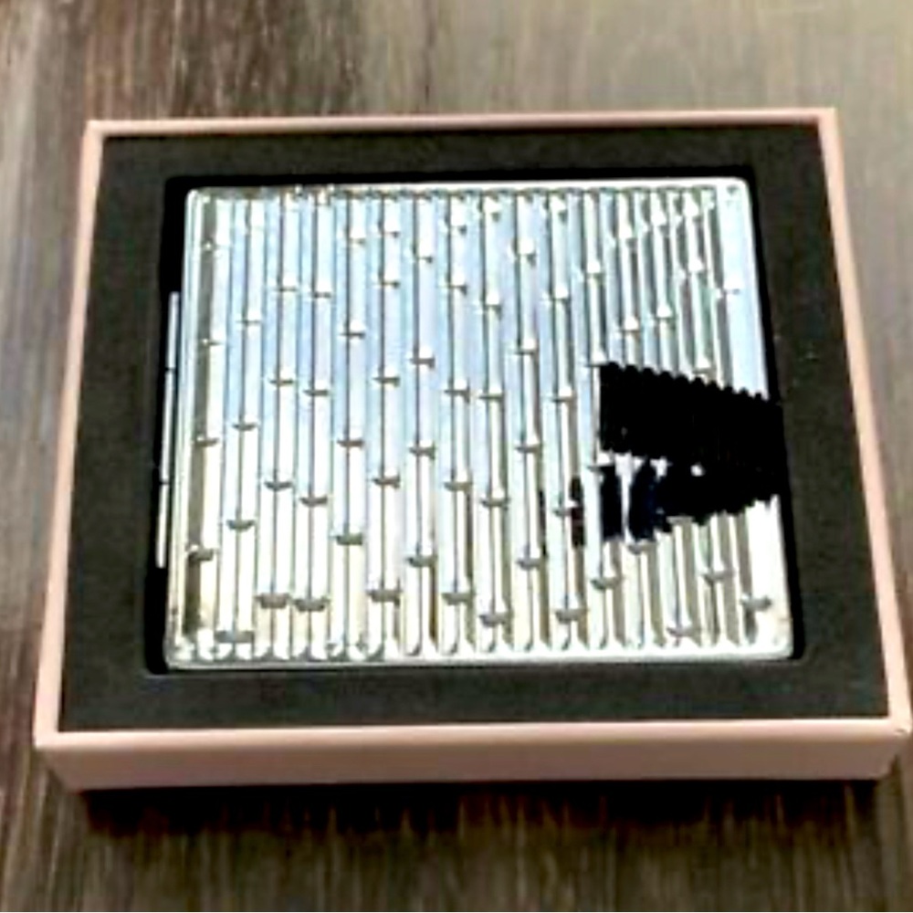 Nib Gucci Magnifying Double Side Silver Mirror Co… - image 7